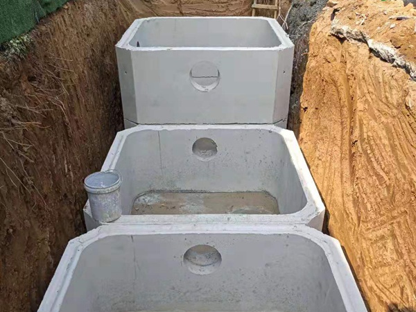 ˮ