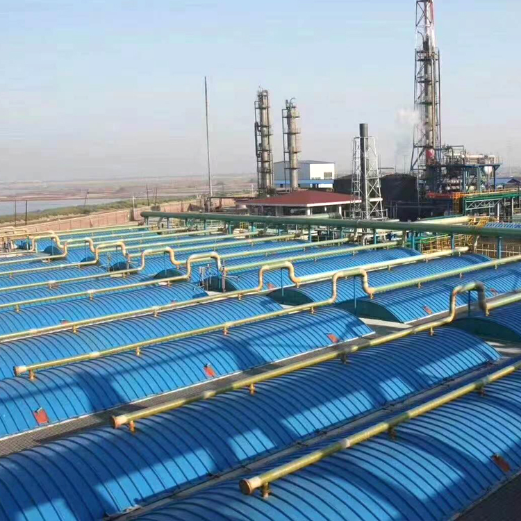 ��������ˮ�ظǰ�